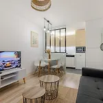 Appartement L'atelier Botanique - Parking - Airport 15' *